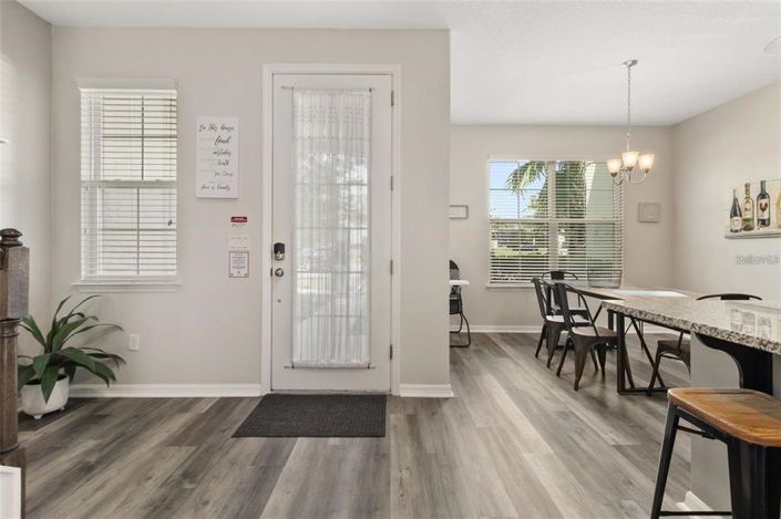 Image No.4-3 Bed Townhouse for sale