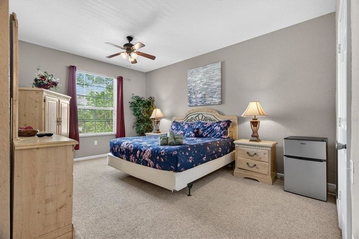 Image No.19-3 Bed Property for sale