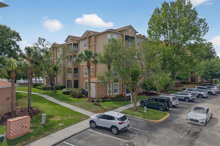 Image No.41-3 Bed Property for sale