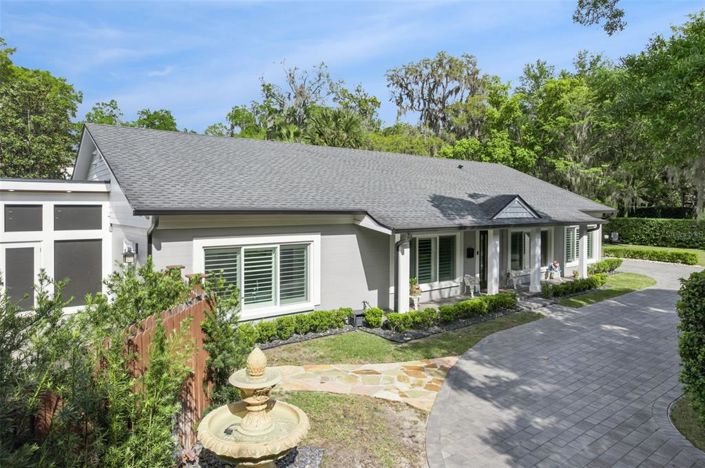 Image No.53-3 Bed Property for sale