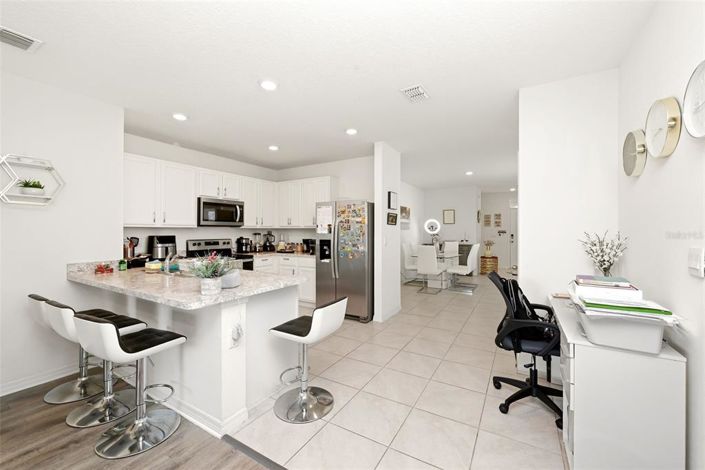 Image No.10-3 Bed Property for sale