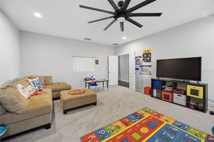 Image No.51-5 Bed Property for sale