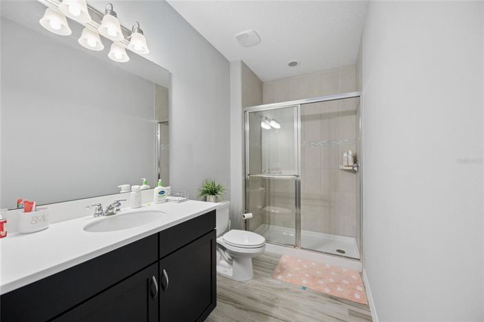 Image No.55-5 Bed Property for sale