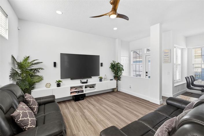 Image No.3-Propriété de 4 chambres à vendre à Celebration