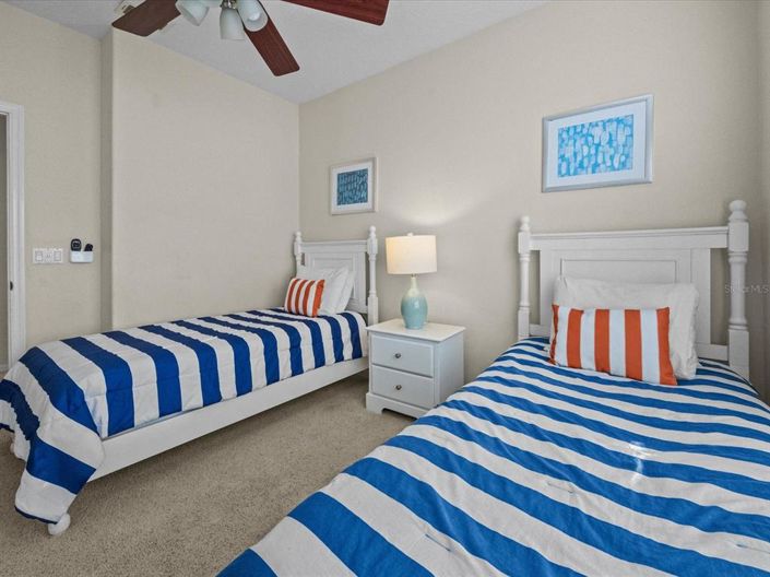 Image No.26-5 Bed Property for sale