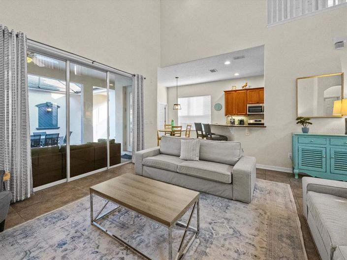 Image No.6-5 Bed Property for sale