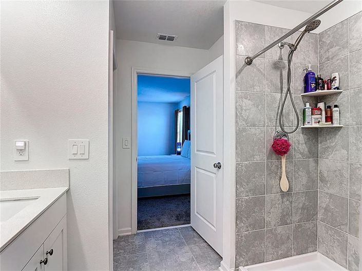 Image No.11-4 Bed Property for sale