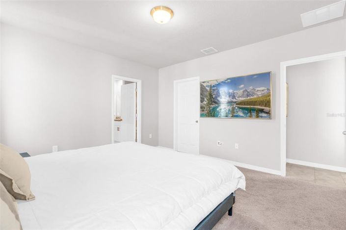 Image No.23-3 Bed Property for sale