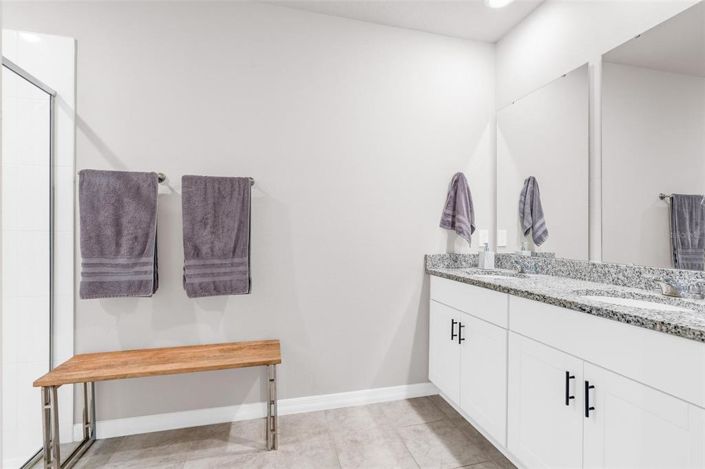 Image No.25-3 Bed Property for sale