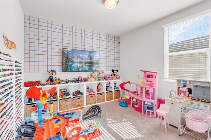 Image No.28-3 Bed Property for sale