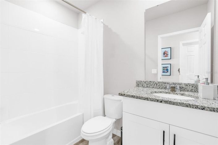 Image No.29-3 Bed Property for sale