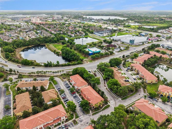 Image No.33-3 Bed Townhouse for sale