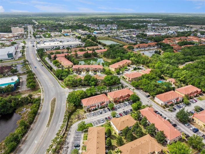 Image No.35-3 Bed Townhouse for sale