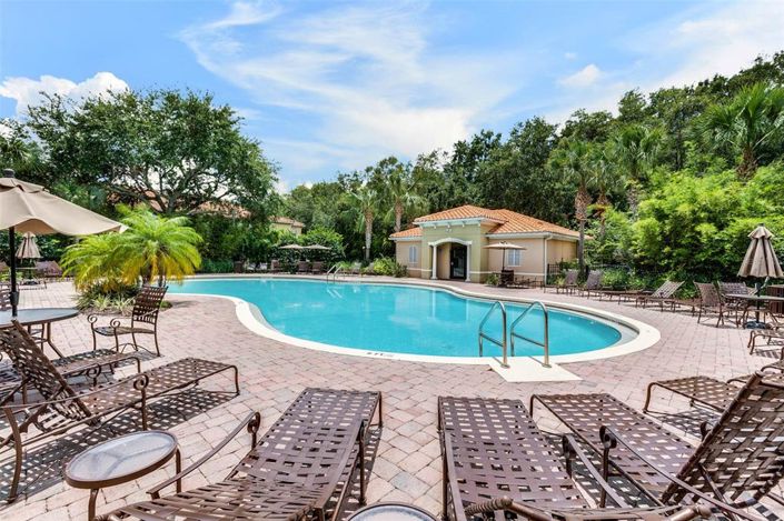 Image No.42-3 Bed Townhouse for sale