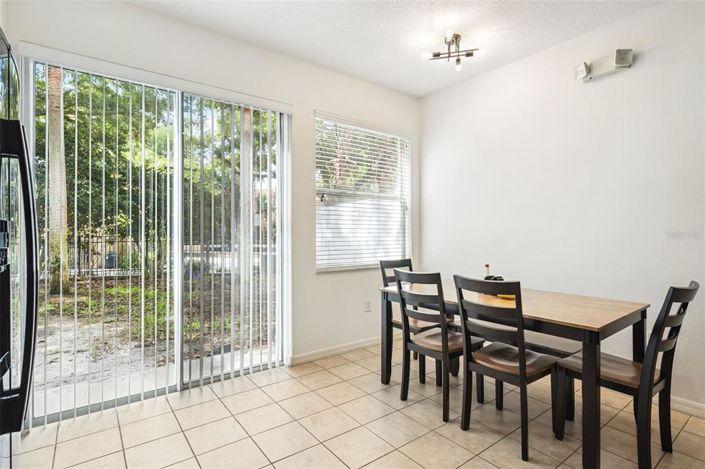 Image No.9-3 Bed Townhouse for sale