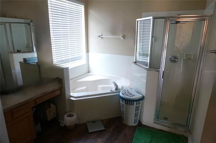 Image No.6-5 Bed Property for sale