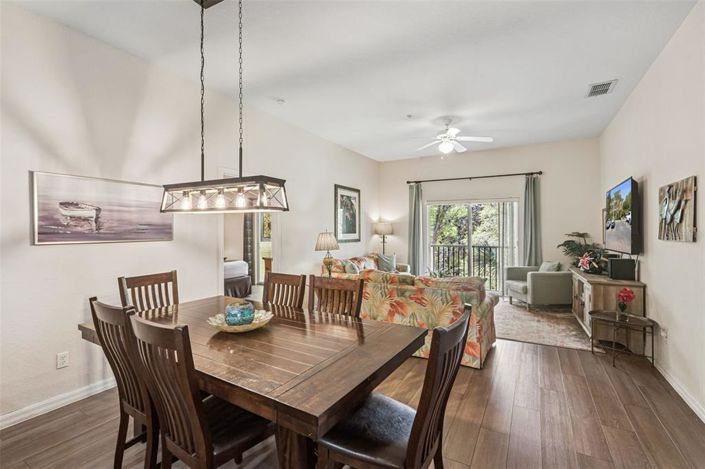 Image No.11-3 Bed Property for sale