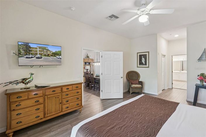 Image No.18-3 Bed Property for sale