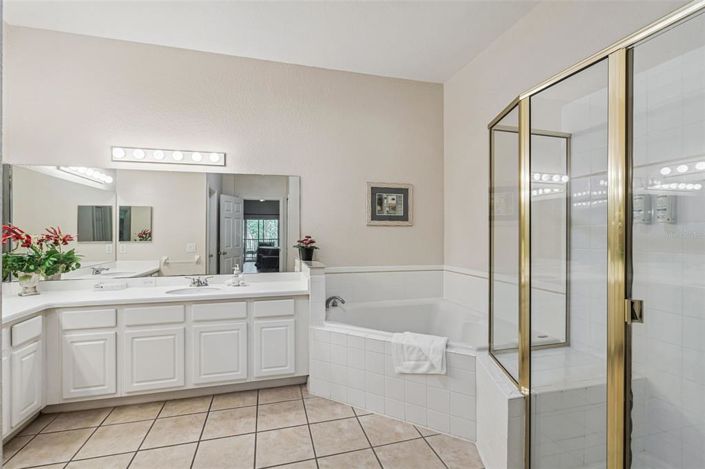 Image No.23-3 Bed Property for sale