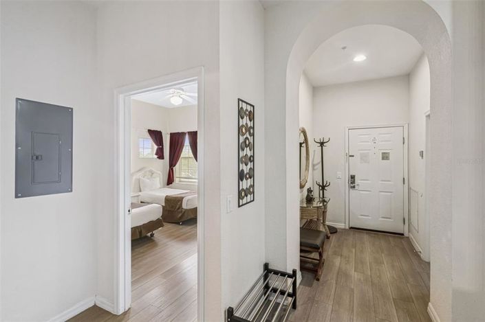 Image No.8-3 Bed Property for sale