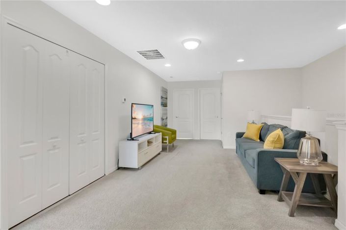 Image No.13-5 Bed Townhouse for sale