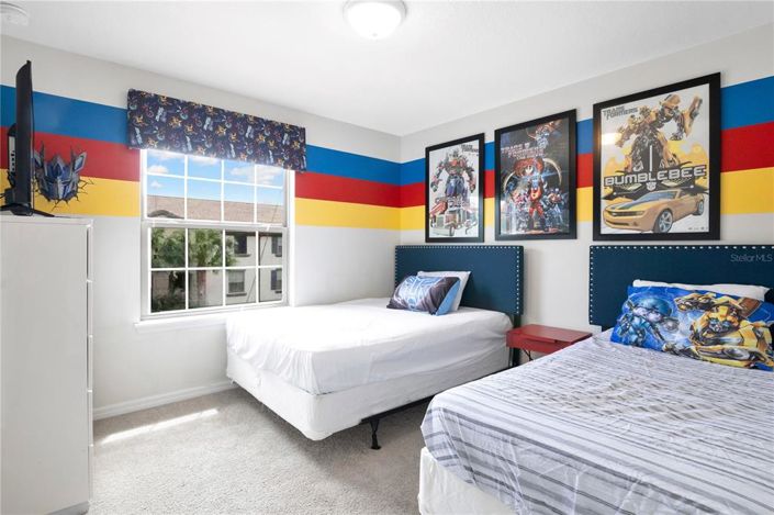 Image No.20-5 Bed Townhouse for sale