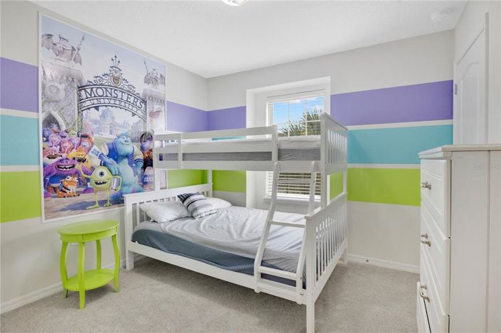 Image No.22-5 Bed Townhouse for sale