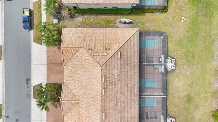 Image No.35-5 Bed Townhouse for sale