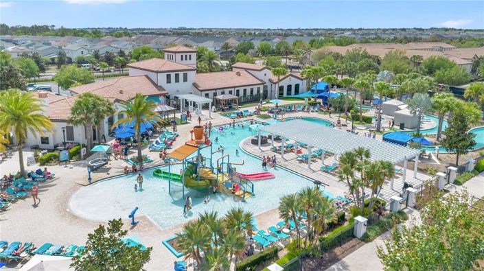 Image No.42-5 Bed Townhouse for sale