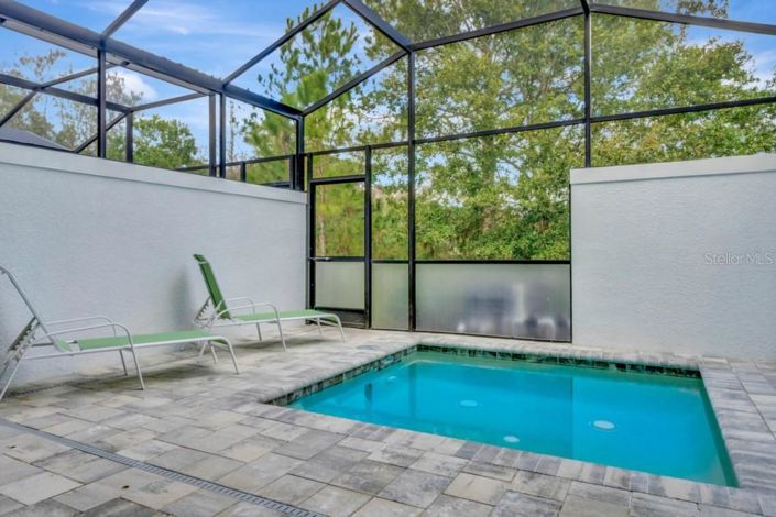 Image No.20-3 Bed Townhouse for sale