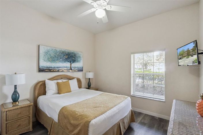 Image No.15-3 Bed Property for sale