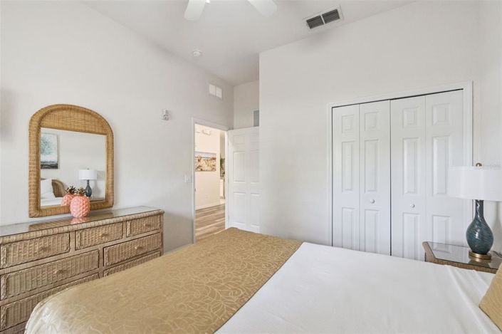 Image No.16-3 Bed Property for sale