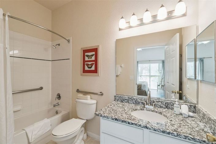 Image No.20-3 Bed Property for sale