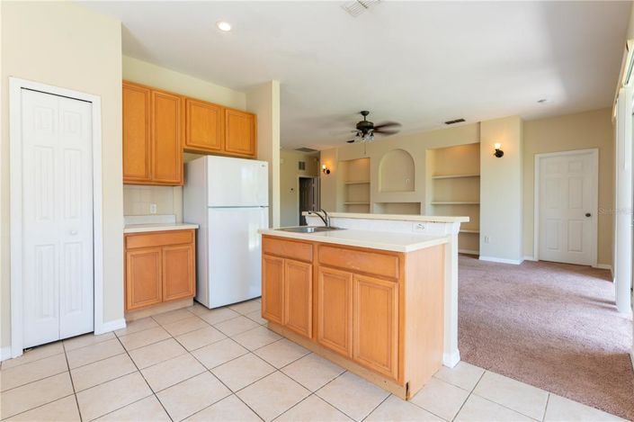 Image No.5-Propriété de 4 chambres à vendre à Kissimmee