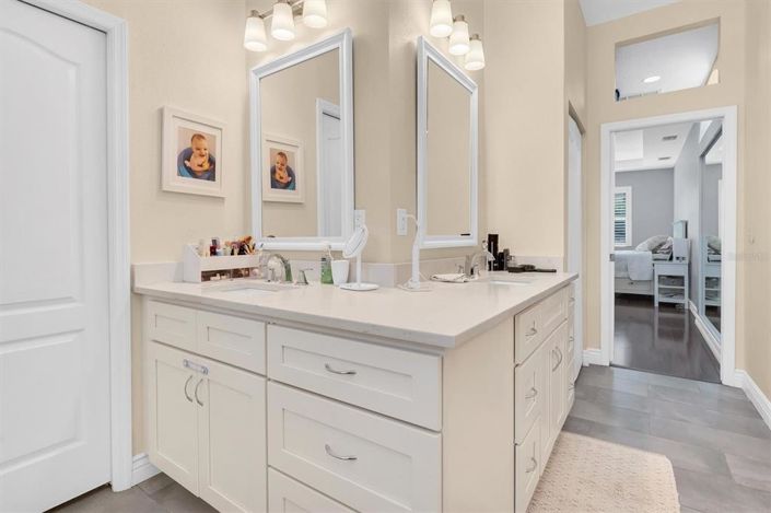 Image No.21-3 Bed Property for sale