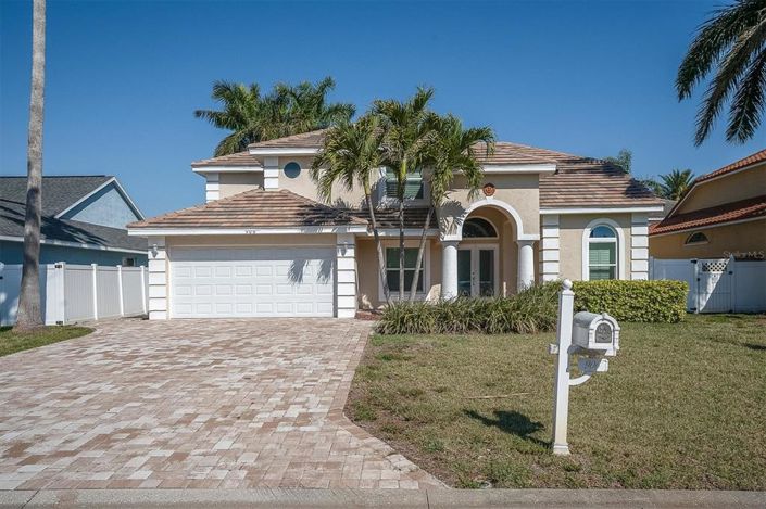 Image No.39-3 Bed Property for sale