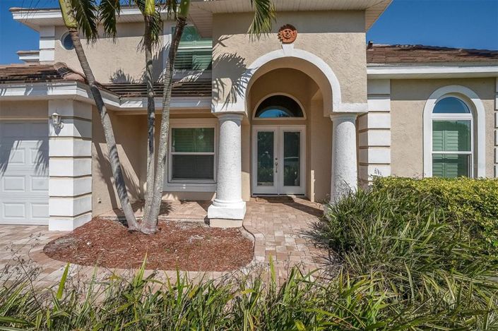 Image No.42-3 Bed Property for sale