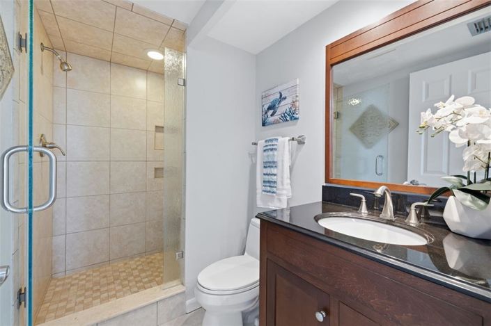 Image No.21-2 Bed Property for sale