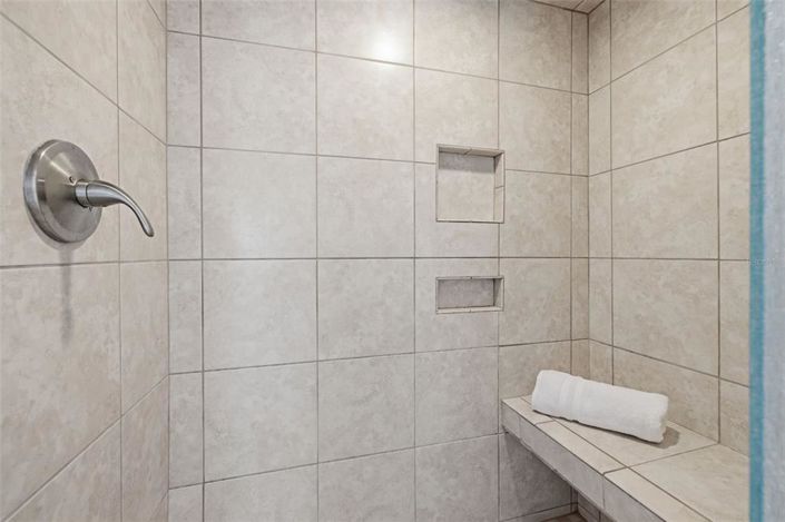 Image No.22-2 Bed Property for sale