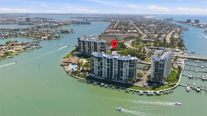 Image No.28-2 Bed Property for sale