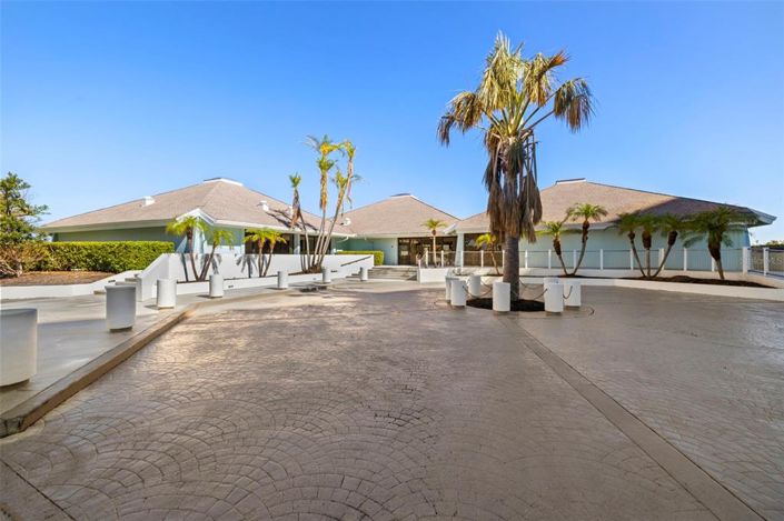 Image No.36-2 Bed Property for sale