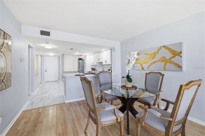 Image No.9-2 Bed Property for sale