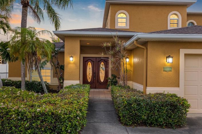 Image No.14-4 Bed Property for sale