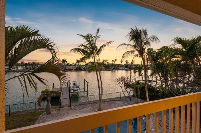 Image No.45-4 Bed Property for sale