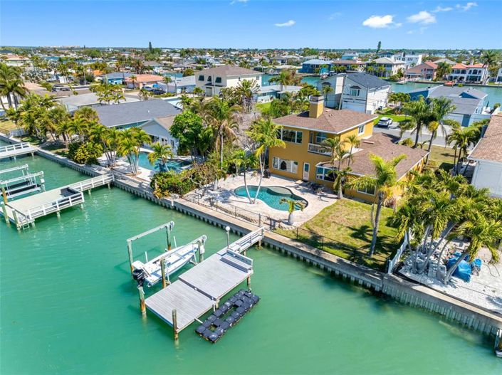 Image No.58-4 Bed Property for sale