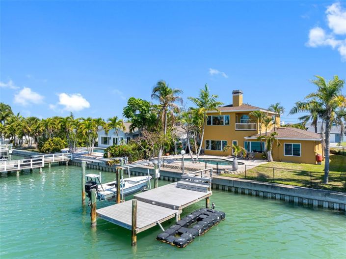 Image No.59-4 Bed Property for sale