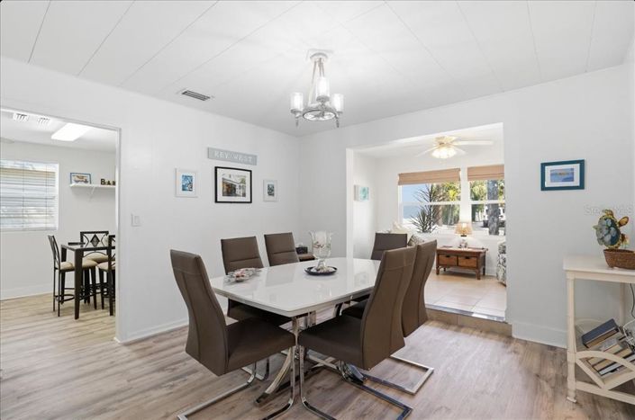 Image No.20-3 Bed Property for sale