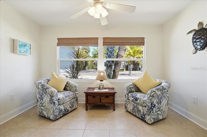 Image No.22-3 Bed Property for sale