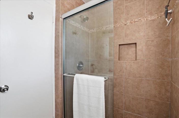 Image No.41-3 Bed Property for sale