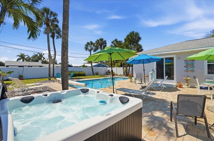 Image No.44-3 Bed Property for sale